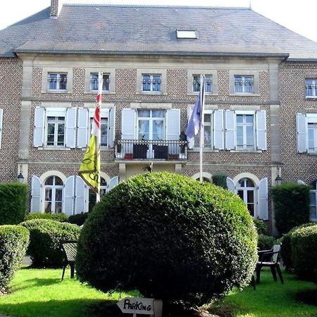 Hotel Le Clos Du Montvinage Étréaupont Exterior foto